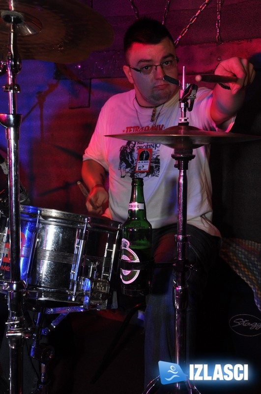33. Ri Rock u Palachu - žestoko!