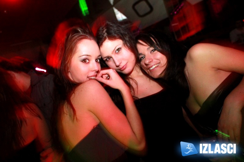 Skandalozno dobar provod uz Skandal band u clubu Loop 