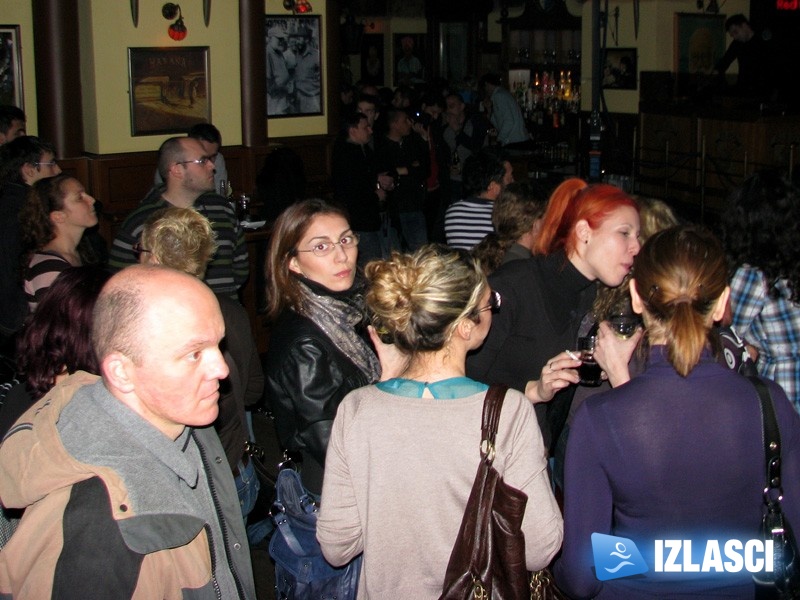 Na vrh svijeta nažalost samo uz grupe En Face i Grad